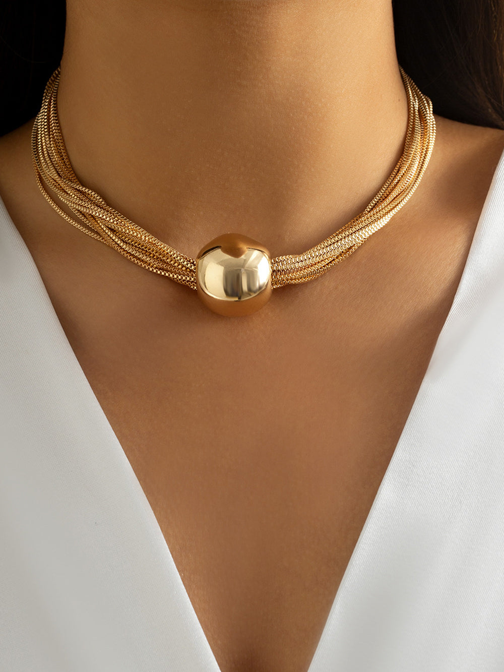 Arvessa | Collar Multicadena con Esfera Central