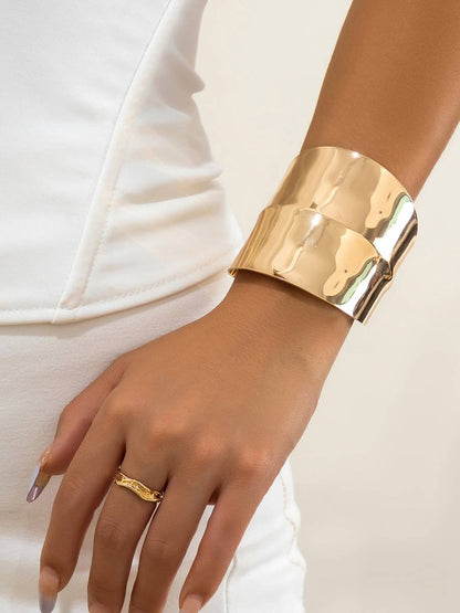 Neraya | Brazalete Escultural
