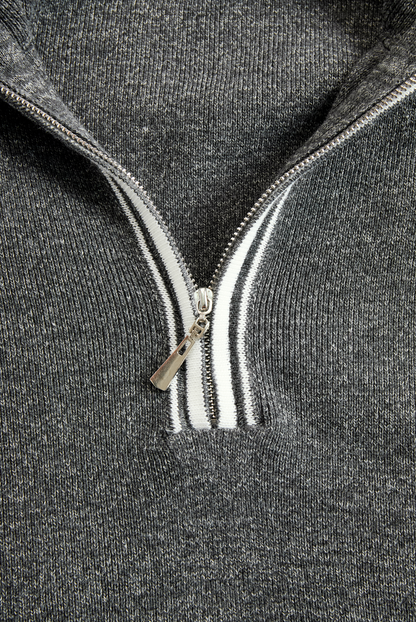 Jimena | Vestido Corto de Punto Holgado Cuello Polo y Cremallera