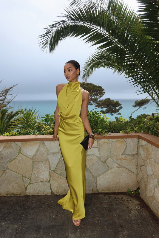 Novira | Vestido Largo Ajustado Escote Drapeado