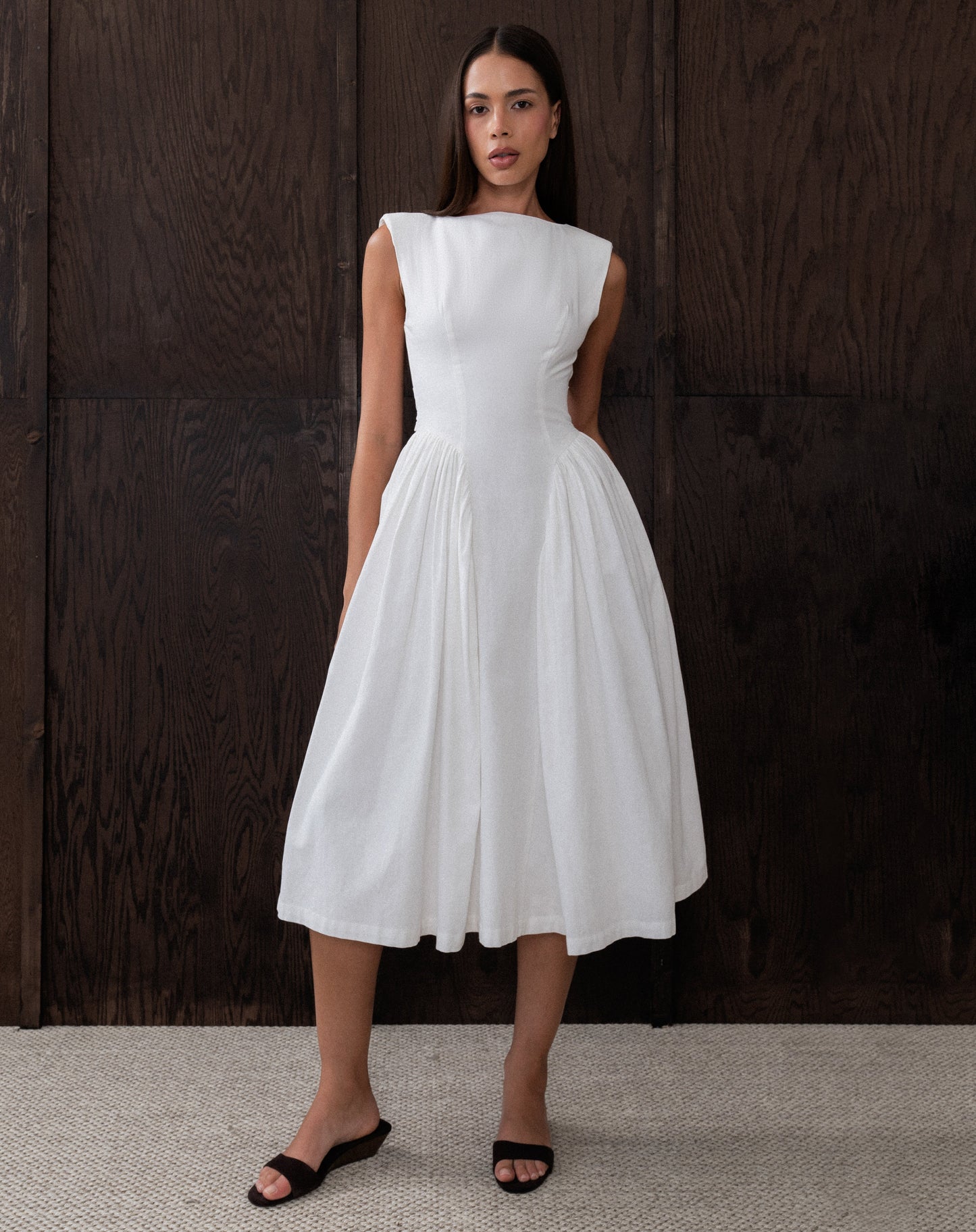 Artois | Vestido Midi Acampanado Estilo Francés