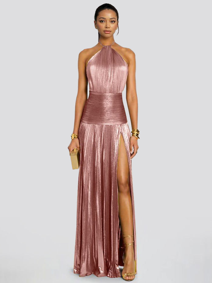 Metisa | Vestido Largo Plisado Metalizado Elegante Cuello Halter