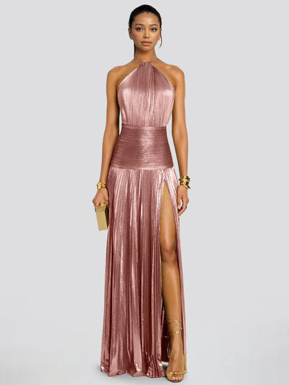 Metisa | Vestido Largo Plisado Metalizado Elegante Cuello Halter