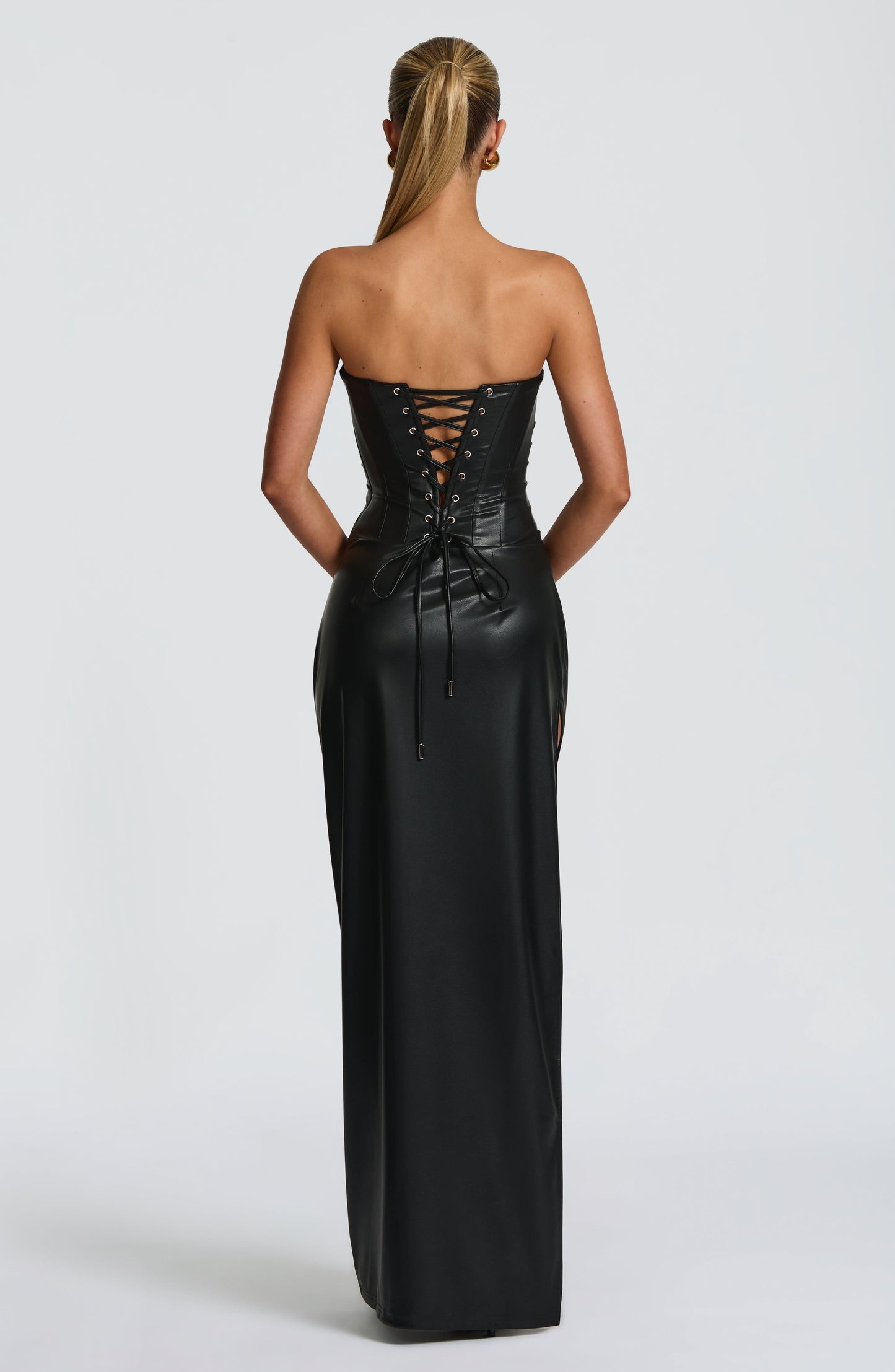 Cirela | Vestido Largo Elegante Sin Tirantes