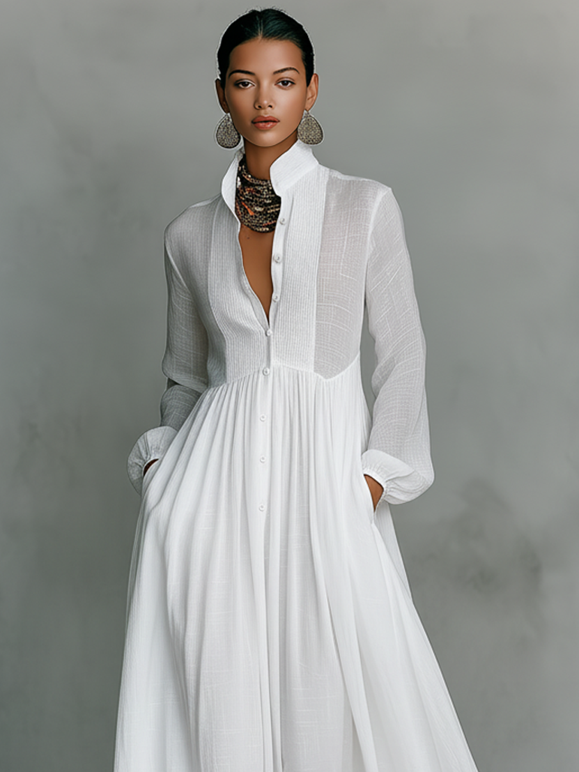 Celeste | Vestido Largo con Cuello Alto y Botonadura