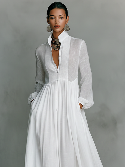 Celeste | Vestido Largo con Cuello Alto y Botonadura