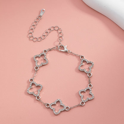 Aurelis | Pulsera de Trébol de la Fortuna con Acabado Dorado