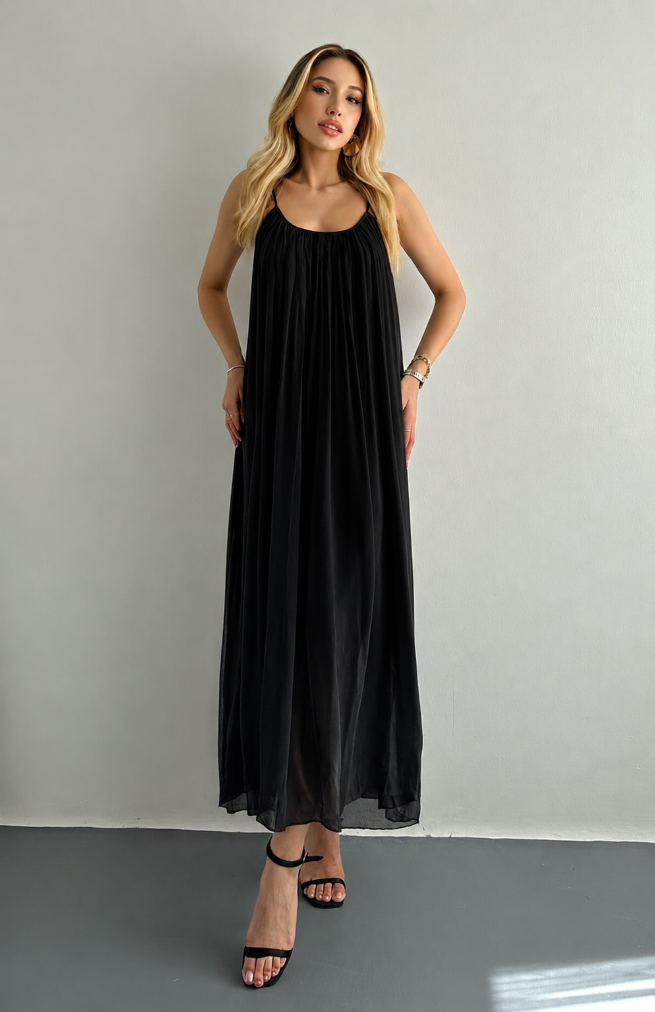 Virelia | Vestido Largo Fruncido Tirantes